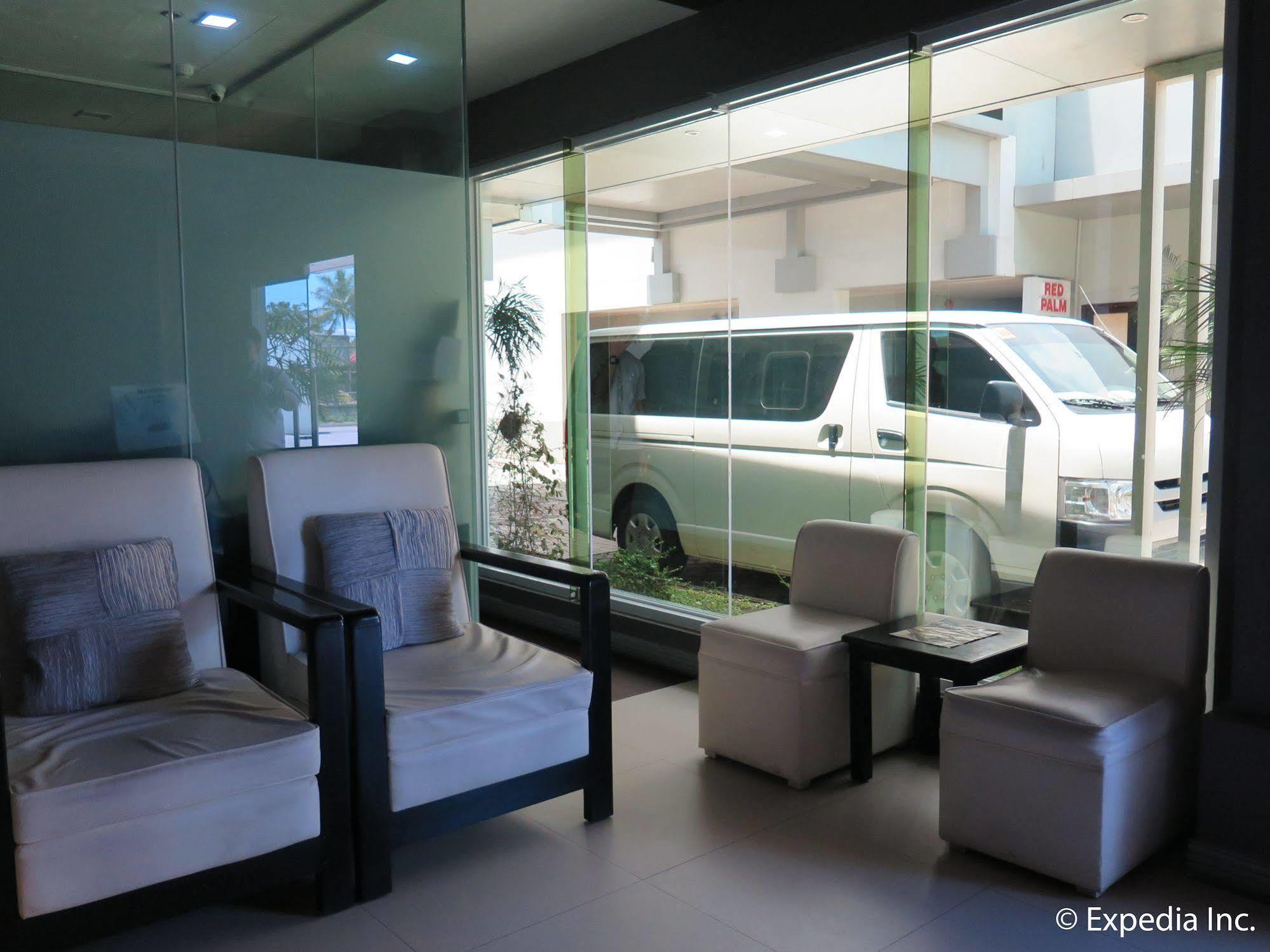 The Lucky 9 Budget Hotel Tagum Exterior foto