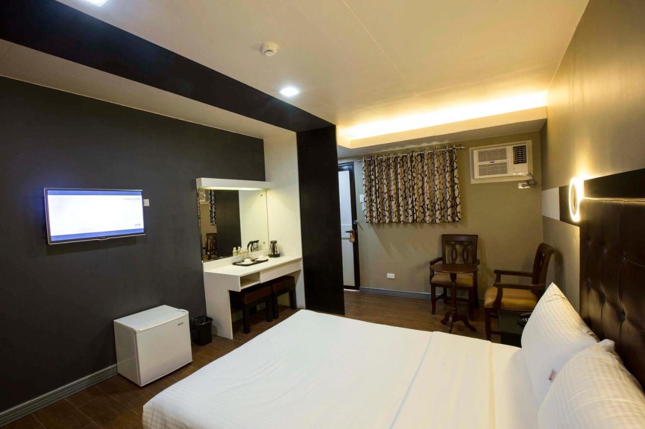 The Lucky 9 Budget Hotel Tagum Exterior foto